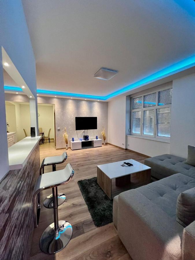Hugo Bianca Lux Appartement Belgrado Buitenkant foto